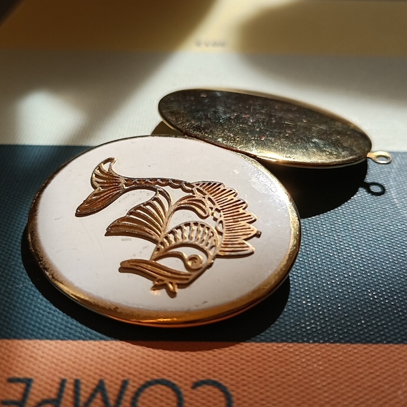 Vintage Cloissonne . Locket . Pendant - Lot of 3! - Picture 8 of 12